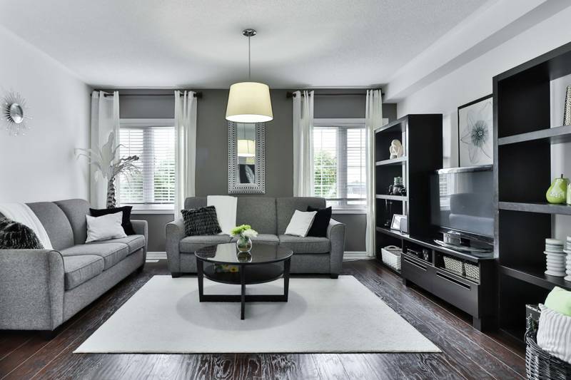 Living room with clean trim